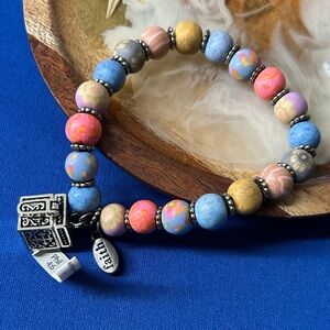 🖤JILZARAH Handmade Multicolor Beaded Stretch Bracelet with Prayer box charm